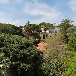 Russelia Right In The Heart Of Rhodes Apartman Rhodes City
