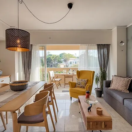 Apartment Russelia Right In The Heart Of Rhodes