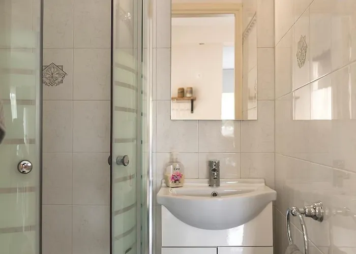 Russelia Right In The Heart Of Rhodes * Rhodes City