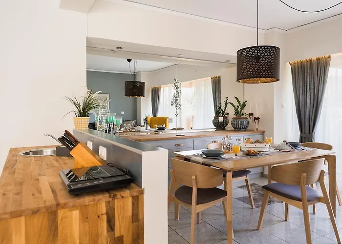 Russelia Right In The Heart Of Rhodes Apartment Rhodes City